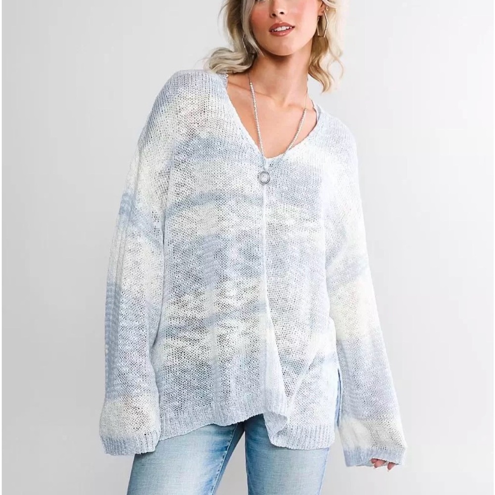 BKE Women's V-Neck Sweater - Cream and Gray